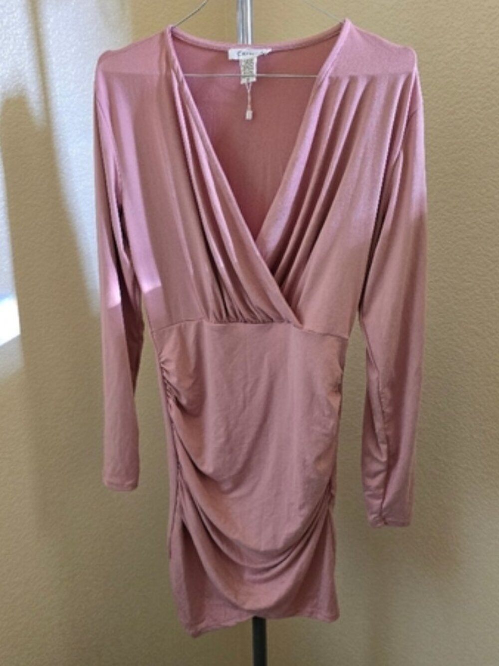 Capella V-Neck Long Sleeve Pullover Dress